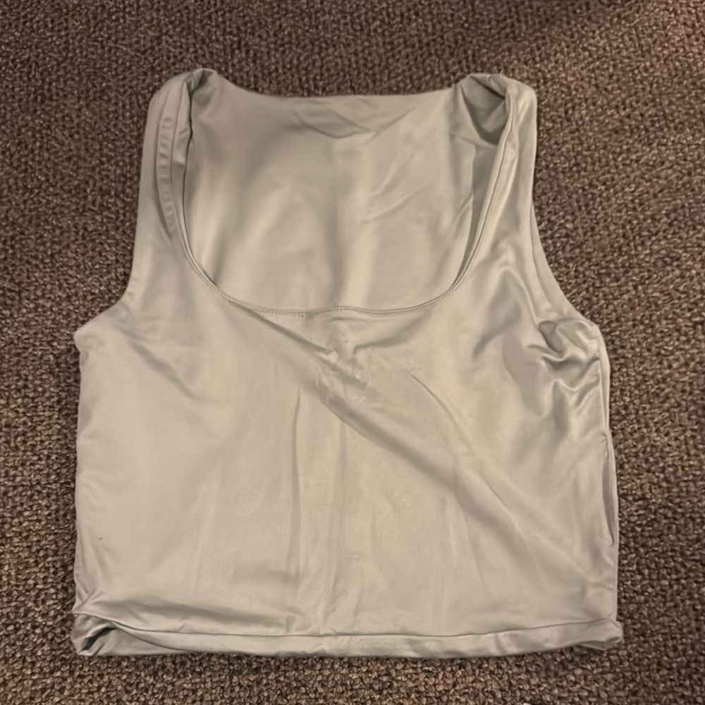 Women's Light Gray Sleeveless Top